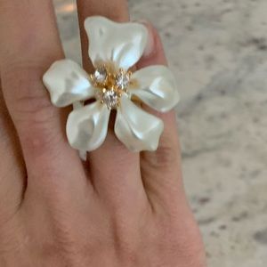 Beautiful  lele sadoughi ring